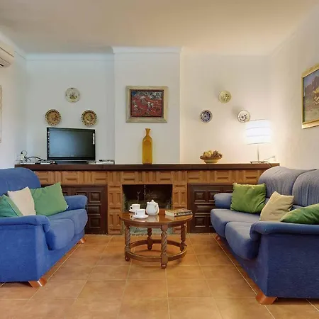 Magdalena Villa